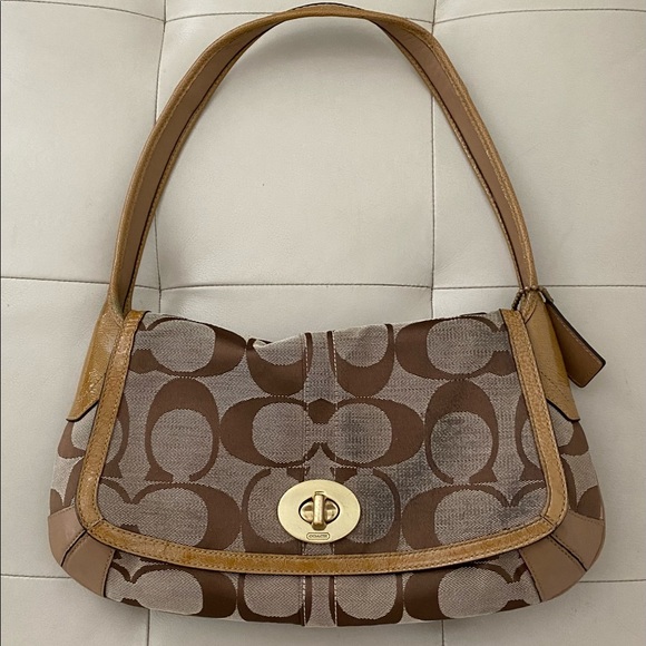 Coach Handbags - Coach Shoulder Bag